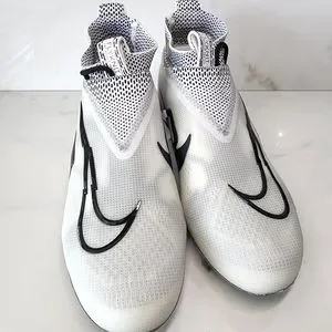 Nike Alpha Menace ELITE 3 Football Cleats Particle Grey NEW RaRe Nike Alpha Menace Elite 3  main image 4